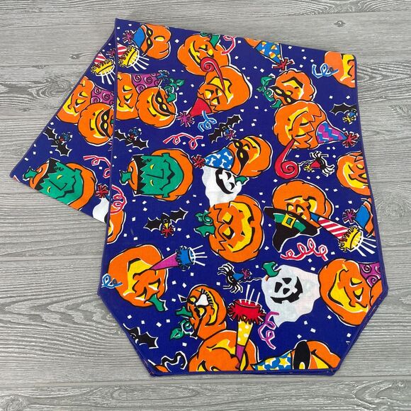 Vintage Halloween Purple Fabric Table Runner JackoLantern Pumpkins Party Pattern - Picture 1 of 9